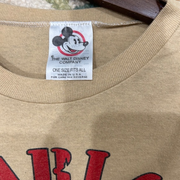 Vintage 90's Mickey Safari Club Walt Disney Co Tshirt OS - Picture 3 of 5